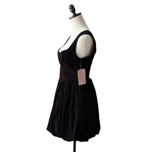 BHLDN Anthropologie Ariana Velvet Square-Neck Fit & Flare Bubble Mini DressS Women
